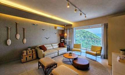 Apartamento à venda na Praia das Pitangueiras - Guarujá/SP.