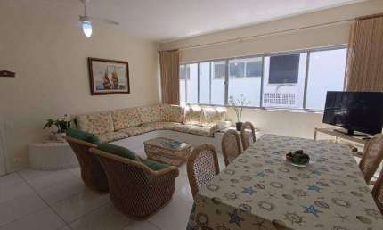 Apartamento á venda no Guarujá  Enseada- região do Aquário.