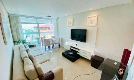 Apartamento à venda na praia da Enseada - Guarujá/SP.