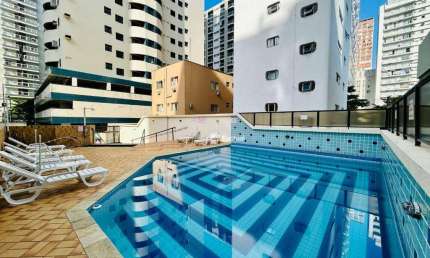 Apartamento à venda na Praia de Pitangueiras - Guarujá / SP.