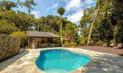 Casa com 4 dormitórios, 640 m² - venda por R$ 10.000.000,00 ou aluguel por R$ 50.000,00/mês - São Pedro  - Guarujá/SP