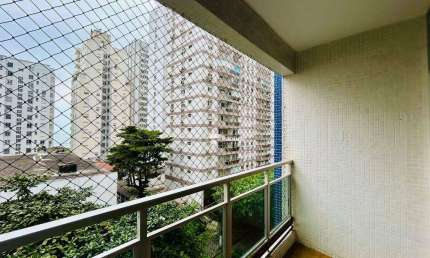 Apartamento à venda na Praia de Pitangueiras - Guarujá / SP.