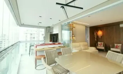 Apartamento com Vista Mar em Praia de Pitangueiras Guarujá.