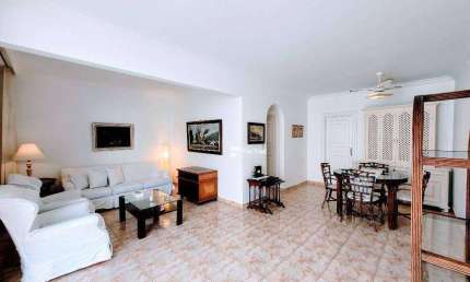 Apartamento para locação na Praia de Pitangueiras - Guarujá /SP.