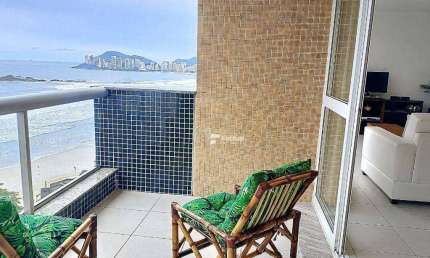 Apartamento à venda na Praia das Pitangueiras - Guarujá-SP.
