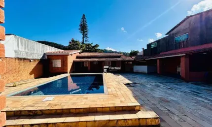 Casa com 2 dormitórios à venda, 73 m² por R$ 720.000,00 - Guaiuba - Guarujá/SP