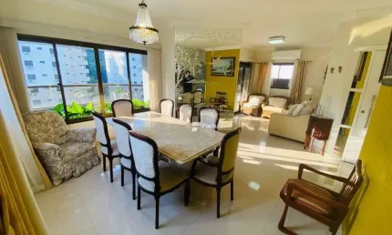 Apartamento á venda na Praia da pitangueiras - Guarujá/SP.