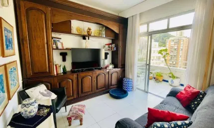 Cobertura duplex para venda e locação na praia da pitangueiras no guarujá / sp.
