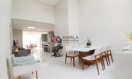 CASA TÉRREA ALTO PADRÃO NO LUNDCEA - 03 QTS E SUITE!!
