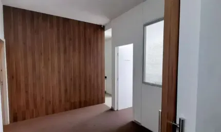 Sala Comercial para Venda em Belo Horizonte, Santa Lúcia, 2 banheiros, 6 vagas