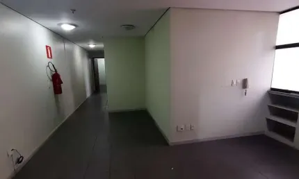 Sala Comercial para Locação em Belo Horizonte, Santa Efigênia, 2 banheiros