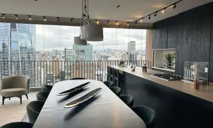 Apartamento para venda possui 190 metros quadrados com 3 quartos