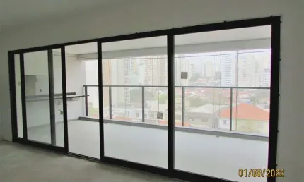 Apartamento para venda possui 151 metros quadrados com 3 quartos em Vila Romana - São Paulo - SP