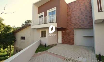 Sobrado novo em condomínio, com 03 quartos 01 suíte, 02 vagas e terraço!