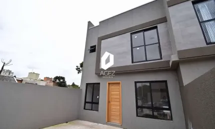 Sobrado com 03 quartos, 01 suíte, terraço e jardim no Lindóia