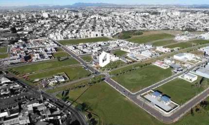 Terrenos de 825 m² para você criar livremente o seu novo lar, no coração do Neov