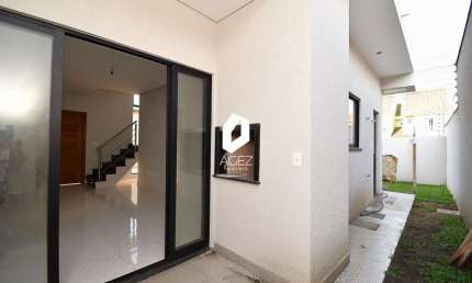 Casa de Condomínio com 03 Quartos, Suíte, pronto para morar no Boqueirão