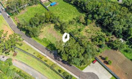 TERRENO EM CONDOMÍNIO FECHADO COM ÁREA VERDE PRESERVADA