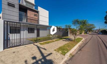 Sobrado novo com quintal, 03 quartos 01 suíte e terraço!