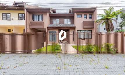 Casa com 4 quartos à venda na Rua Deputado Fernando Ferrari, 216, São Lourenço, Curitiba