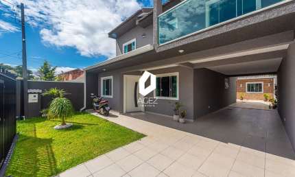 Casa semi mobiliada em São José dos Pinhais, 266 m² de área construída 04 quarto