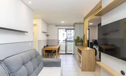 Apartamento semi mobiliado a venda no Parque da Fonte, 2 quartos.
