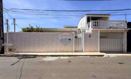 Casa com 3 quartos à venda na Rua Carvoeiro, 758, Alvorada, Manaus