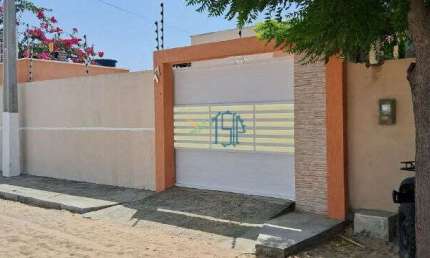 Casa Padrão / Casa padrão em Galinhos - RN /  Casa na Praia de Galinhos