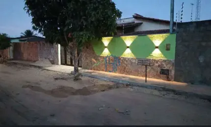 Casa Padrão / Casa em rua Pública / Casa em rua Pública em Parnamirim / Casa padrão no Bairro Cajupiranga - Parnamirim