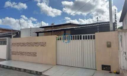 Casa Padrão/ Casa a venda / Casa em Parnamirim/ Casa em condomínio /