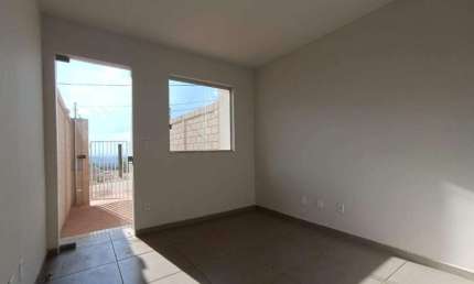 Casa à venda, 2 quartos, 1 vaga, Novo Barreirinho - Ibirité/MG