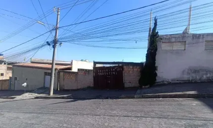 Terreno à venda na Rua Rotariano Celso de Araújo, S/N, Diamante, Belo Horizonte