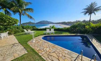 Casa à Venda Rua do Passeio, Praia do Pernambuco - Guarujá/SP