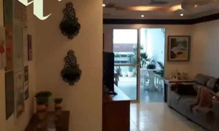 Casa à venda ou permuta  no condomínio Terra Nova, sendo 3 dormitórios e 1 suíte,02 vagas, piscina adulto e infantil, play graund, quadra poliesp