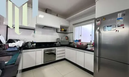 Imperdível! casa à venda em marília-sp, parque residencial santa gertrudes, 3 quartos, 1 suíte, 2 salas, 3 banheiros, 2 vagas, 92,11m².