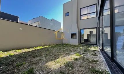 Triplex Alto Padrão Condominio Costeira - São José dos Pinhais/PR