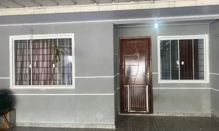 Casa com 2 quartos à venda na Rua Martins Follador, 230, Campo Largo da Roseira, São José dos Pinhais