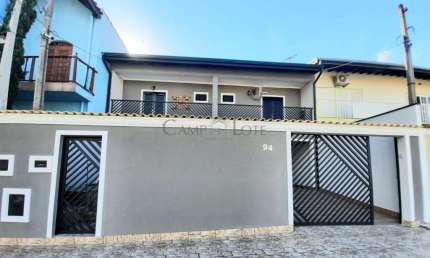 Casa com 4 quartos à venda na Rua Professor Carlos Cristóvão Zink, 94, Vila Manoel Ferreira, Campinas, 250 m2 por R$ 800.000