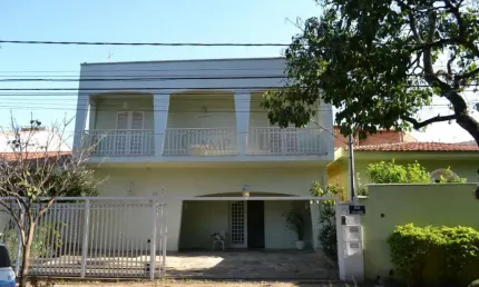 Casa com 4 quartos à venda no Jardim Carlos Gomes, Campinas , 235 m2 por R$ 820.000