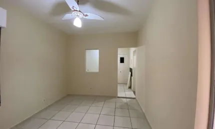 Apartamento para Venda em Santos, Embaré, 1 dormitório, 1 banheiro, 1 vaga