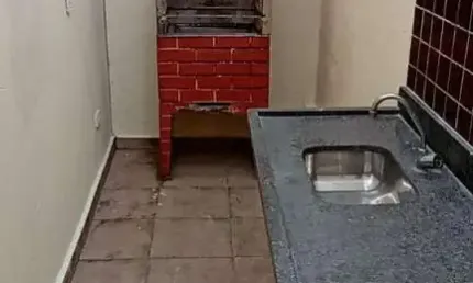Sobrado para Venda em Santos, Marapé, 3 dormitórios, 1 banheiro, 1 vaga
