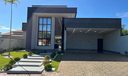 Viva em grande estilo no Condomínio Marinas di Caldas: Sua casa dos sonhos em Caldas Novas!