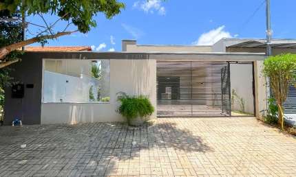 Casa à venda no Condomínio Jardim Metodista – Caldas Novas!