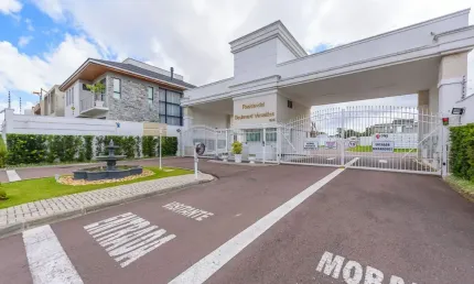 Terreno em Condomínio fechado, no bairro Uberaba R$1.300.000,00