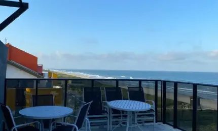Cobertura 140,75m² duplex  fte mar, bal. costa azul