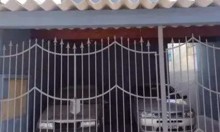 Casa com 2 quartos à venda na Rua Capitania de Itamaracá, 223, Vila Carmosina, São Paulo