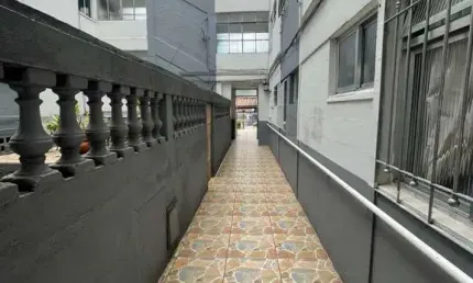 Apartamento em Conjunto Residencial José Bonifácio  -  São Paulo