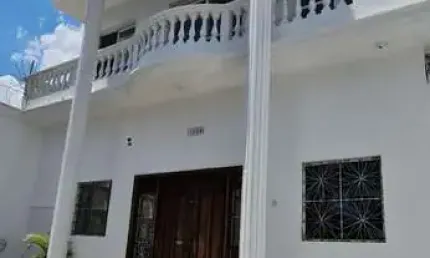 Prédio para alugar na Avenida Maria Luiza Americano, 1138, Cidade Líder, São Paulo