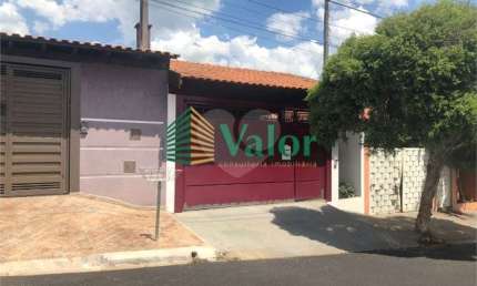 Casa-São Carlos-Jardim Dona Francisca | Ref.: REO625486