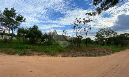 Terreno à venda na Avenida Vicente Massucio Neto, 7, Loteamento Aracê de Santo Antonio II, São Carlos